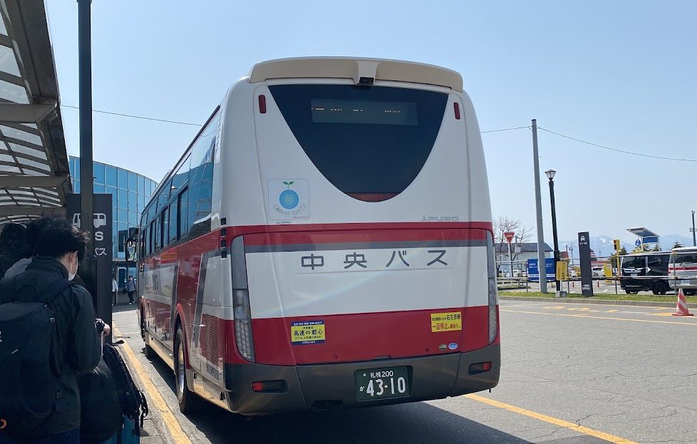 苫小牧西港から札幌駅へのバス