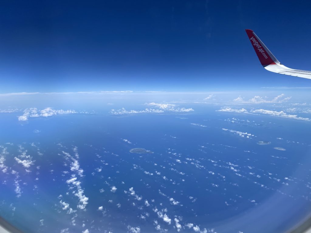 機内から見た沖縄の離島