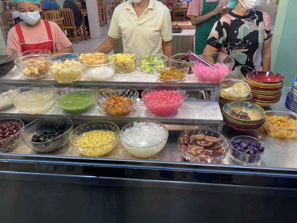 タイ風かき氷「ナムケンサイ」のお店『ワンジャイ（晩在）』チェンライ（チエンラーイ）トッピング